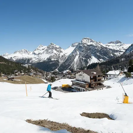 Appartamaint Tscherv By Vacations, Exklusive Im Zentrum Mit Blick Auf Den Untersee Und Berge Inkl Parkplatz *