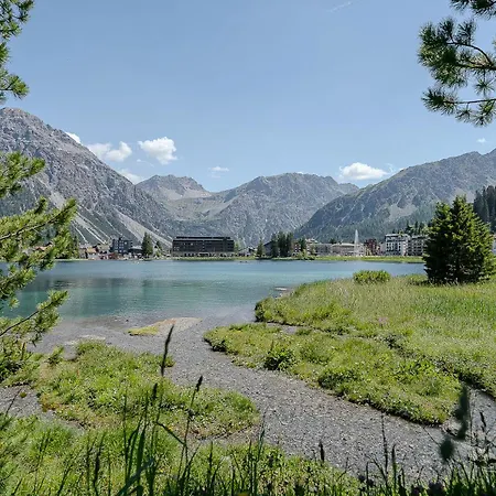 Appartamaint Tscherv By Vacations, Exklusive Im Zentrum Mit Blick Auf Den Untersee Und Berge Inkl Parkplatz Arosa